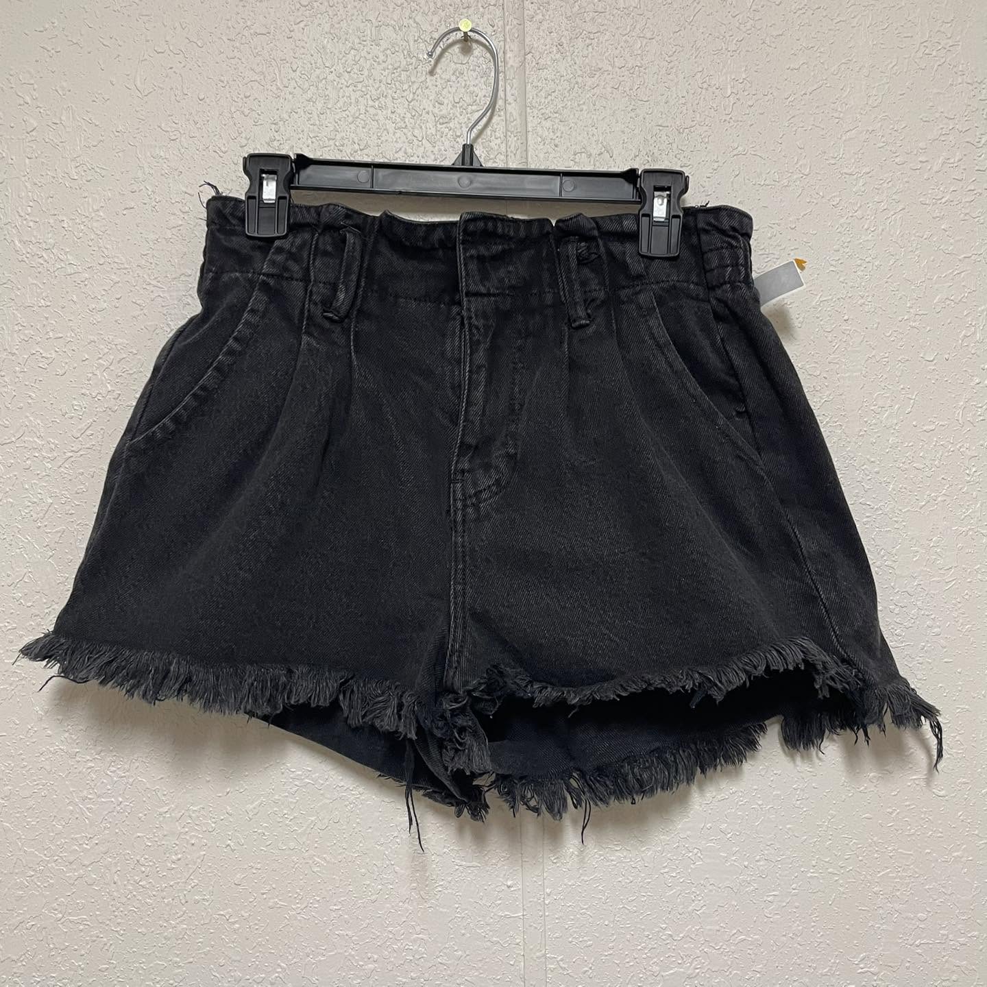Shorts Forever 21 Size Medium