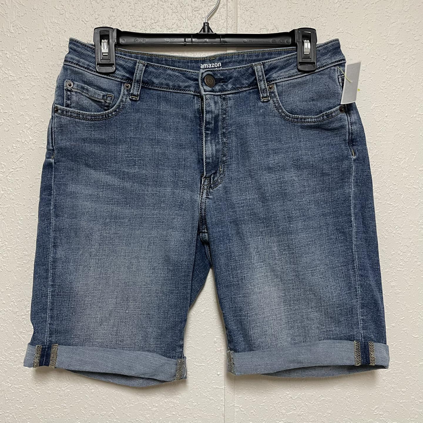 Shorts Amazon Size 10