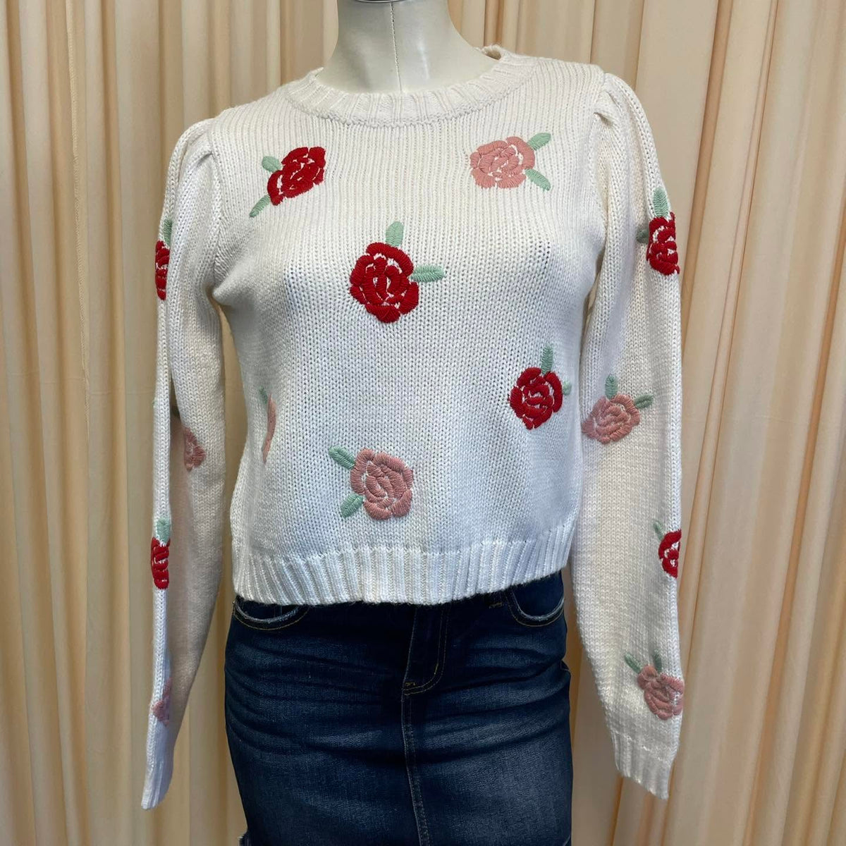 Sweaters Jessica Simpson Size Medium