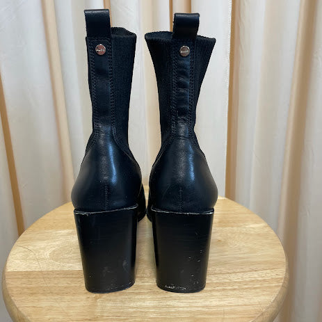 Booties ALDO Size 8
