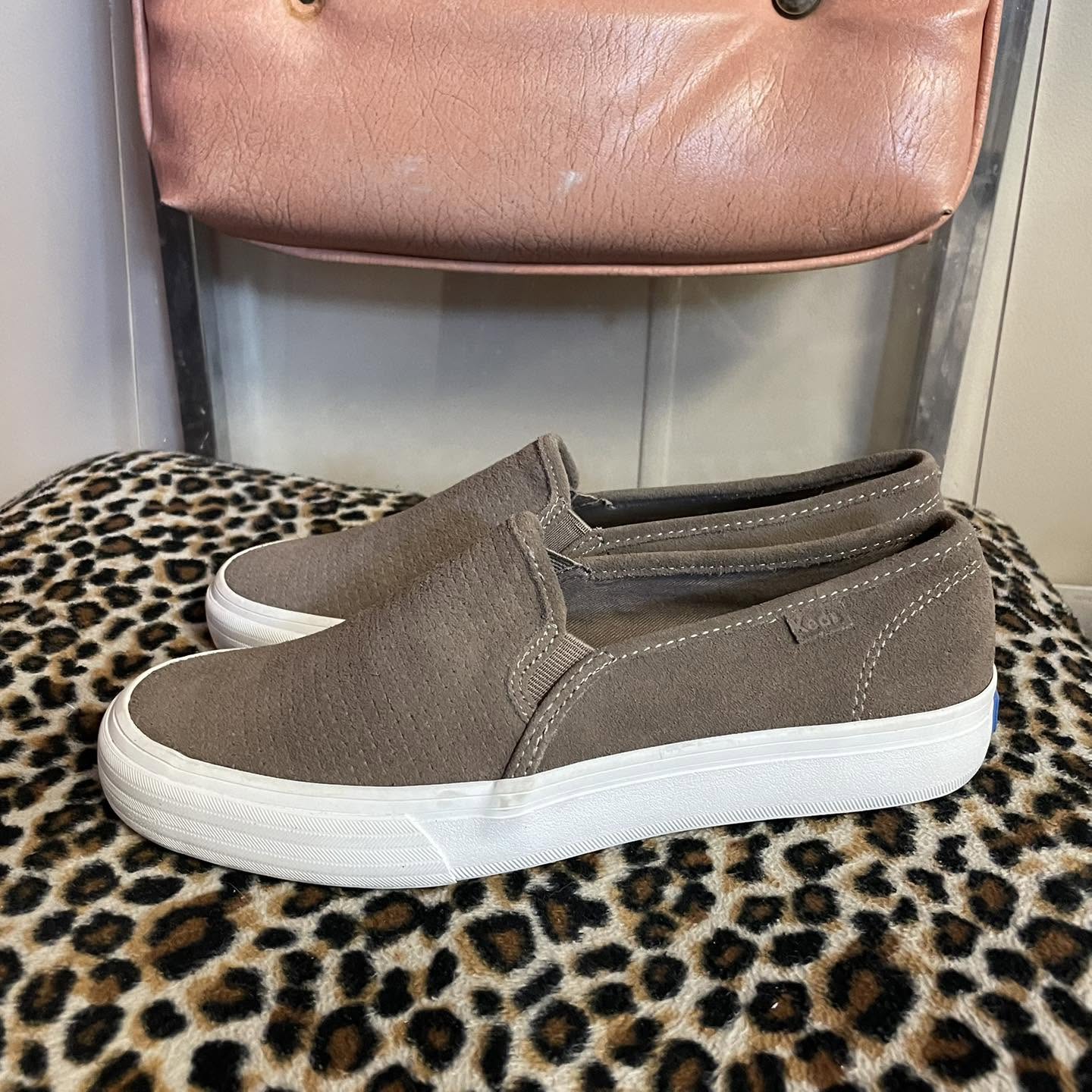 Slip On Keds Size 7