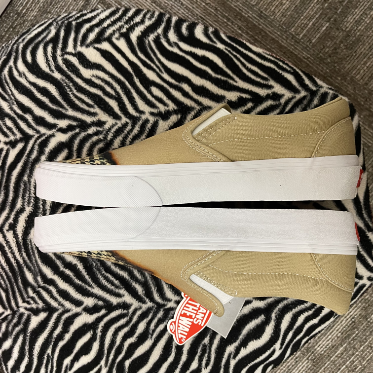 Slip On Vans Size 8.5