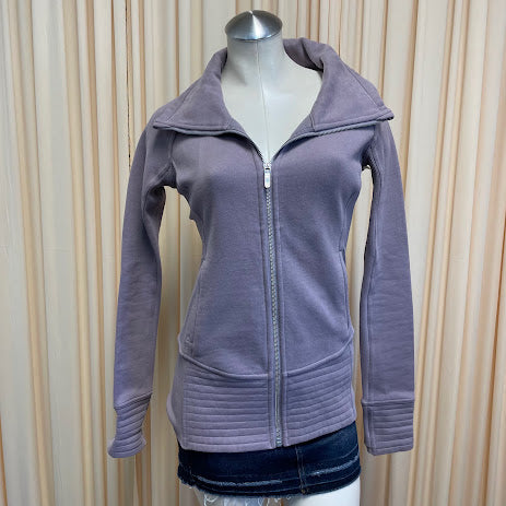 Activewear Lululemon Size 4