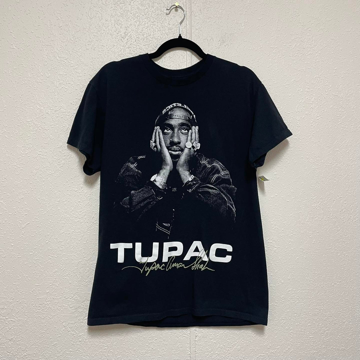 Top . Size Medium