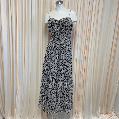 Dresses Patrons of Peace Size Small