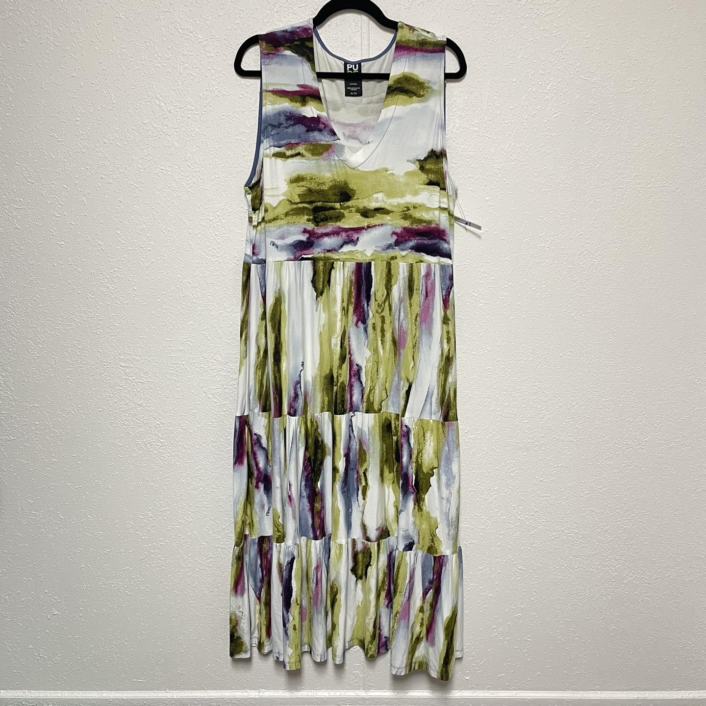 Dresses PURE essence Size XL