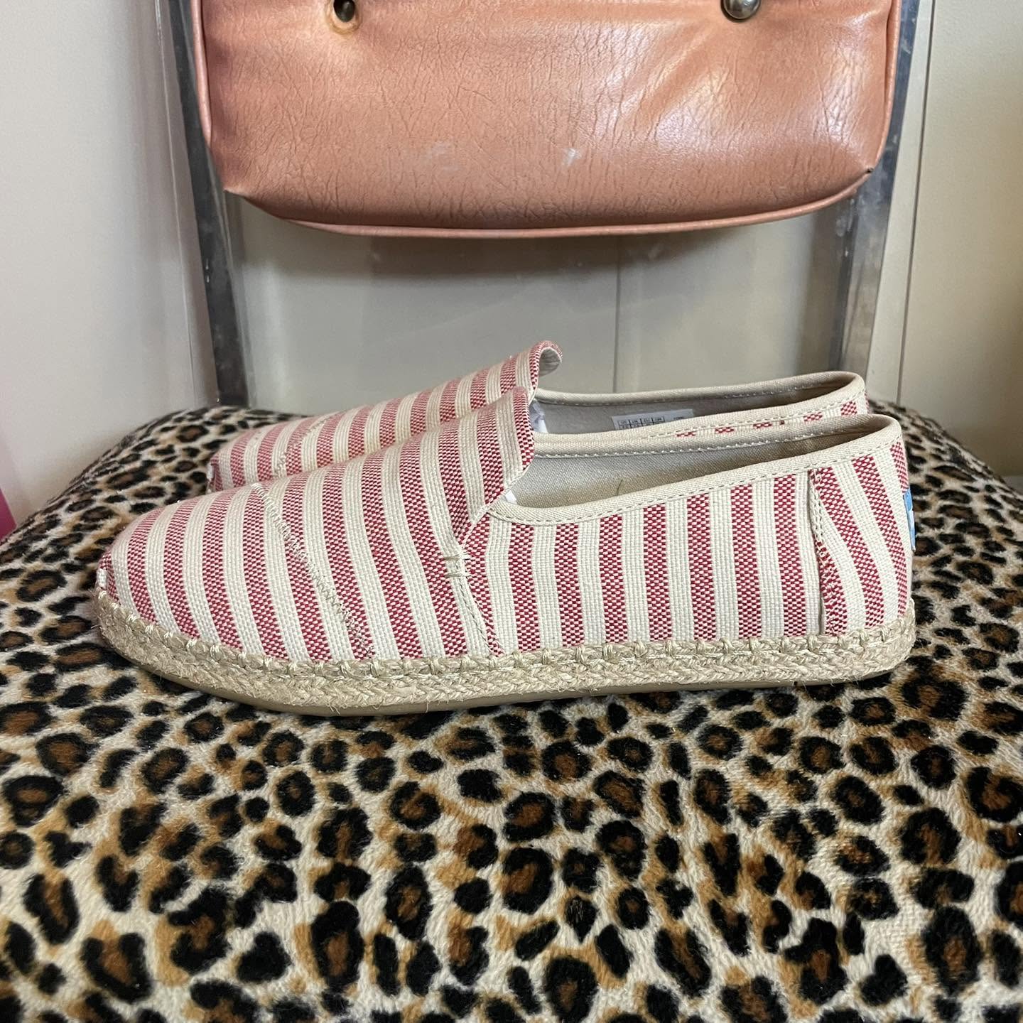 Slip On TOMS Size 9.5