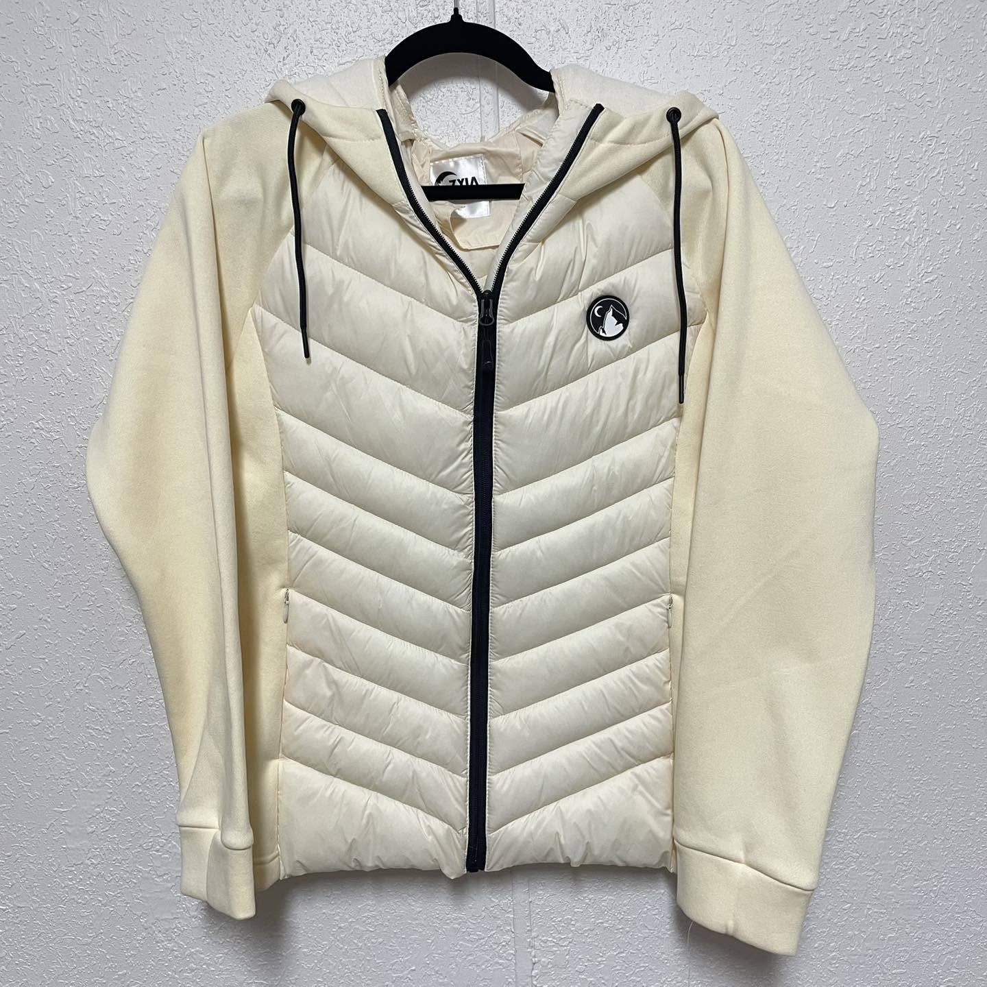 Activewear ZYIA Size Large