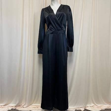 Jumpsuit . Size Small