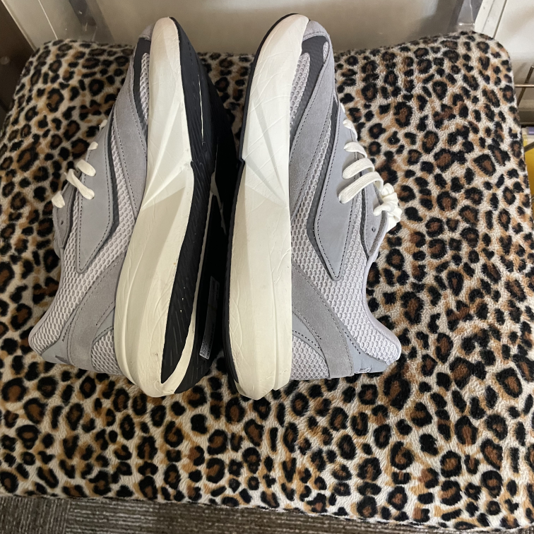 Sneakers Adidas Size 9