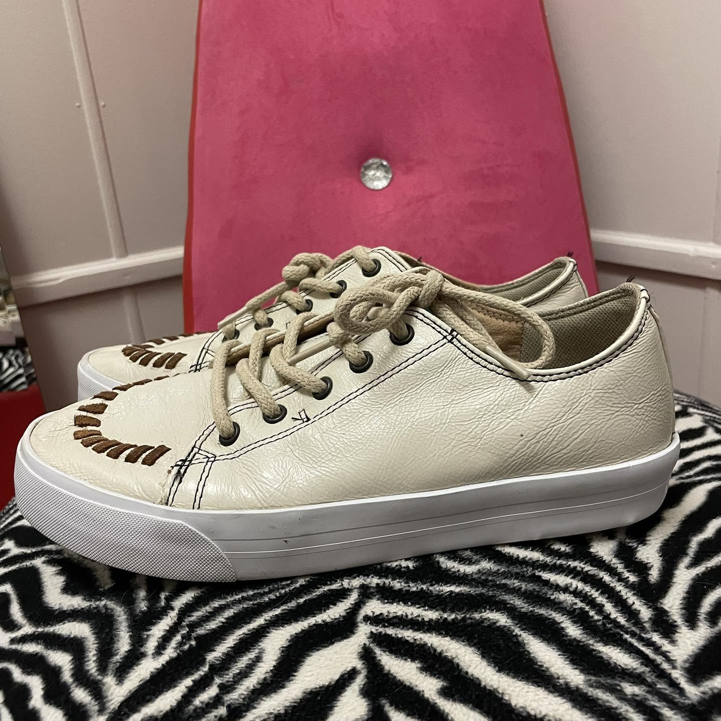 Sneakers Justin Size 10