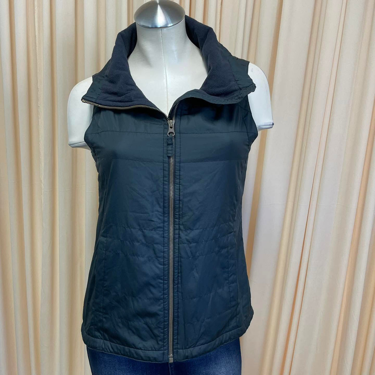 Vests Columbia Size Small