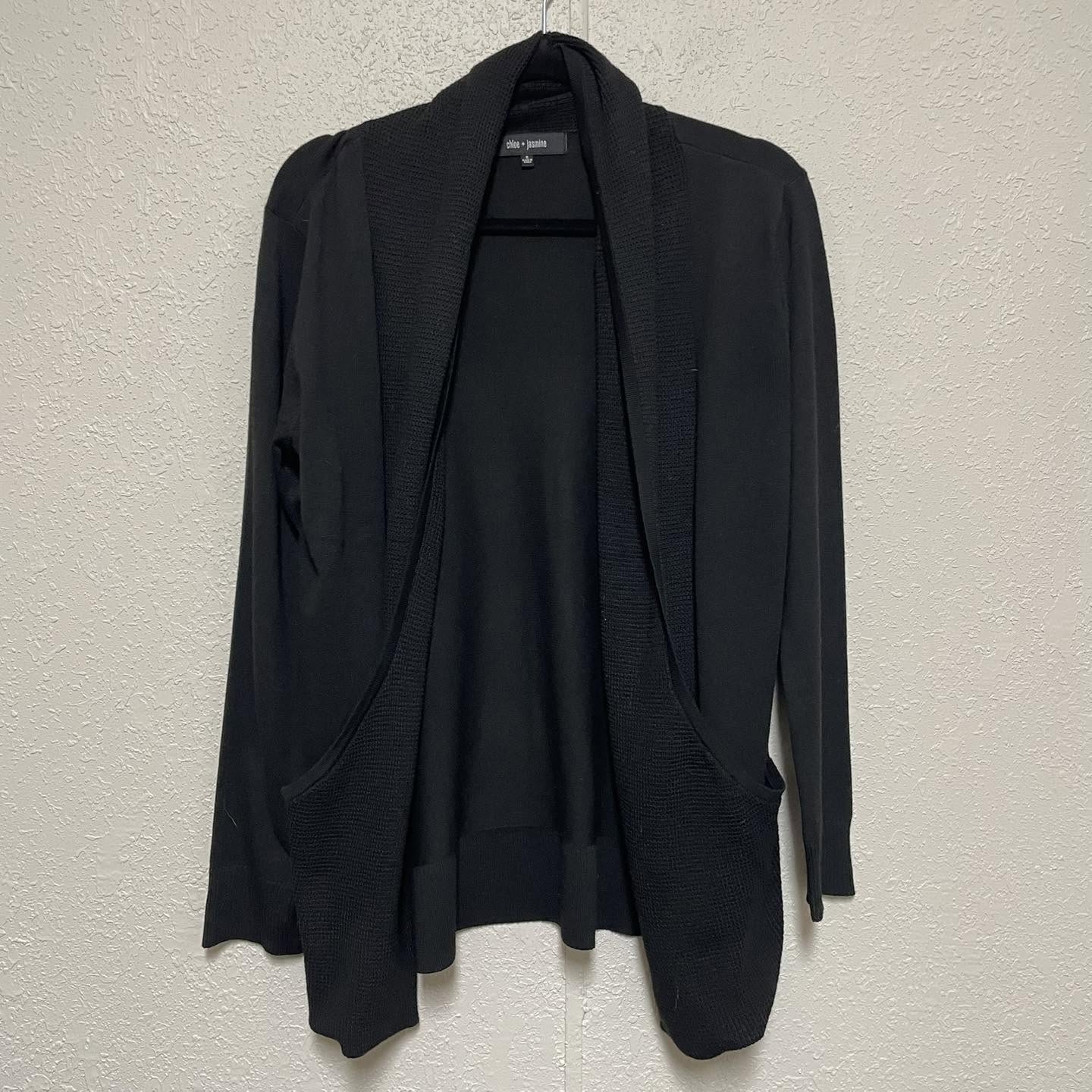 Cardigans Chloe + Jasmine Size Small
