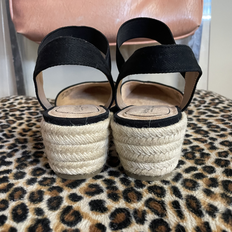 Heels Life Stride Size 9