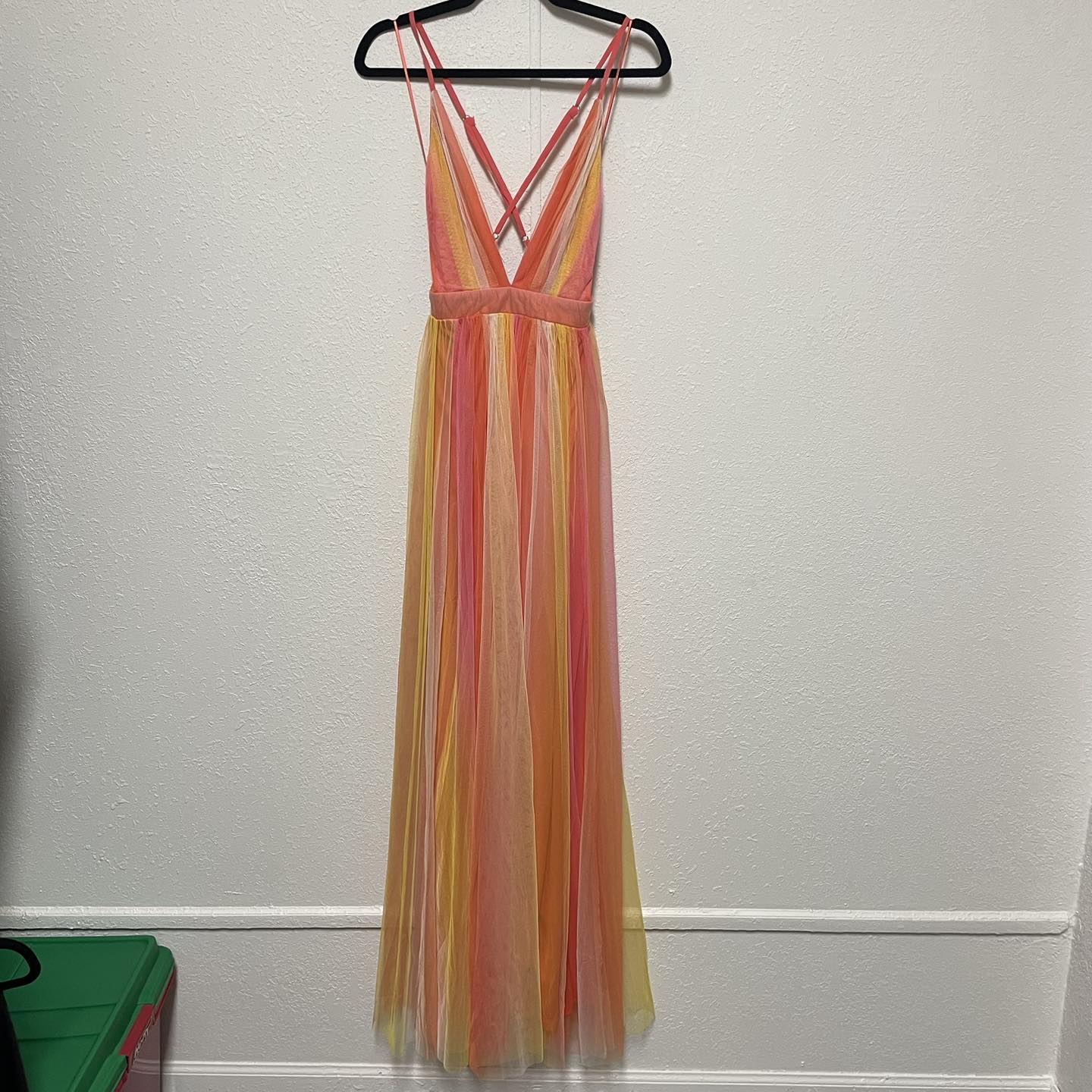 Dresses Luxxel Size Medium