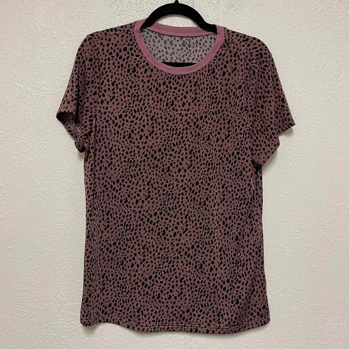 Top . Size Large