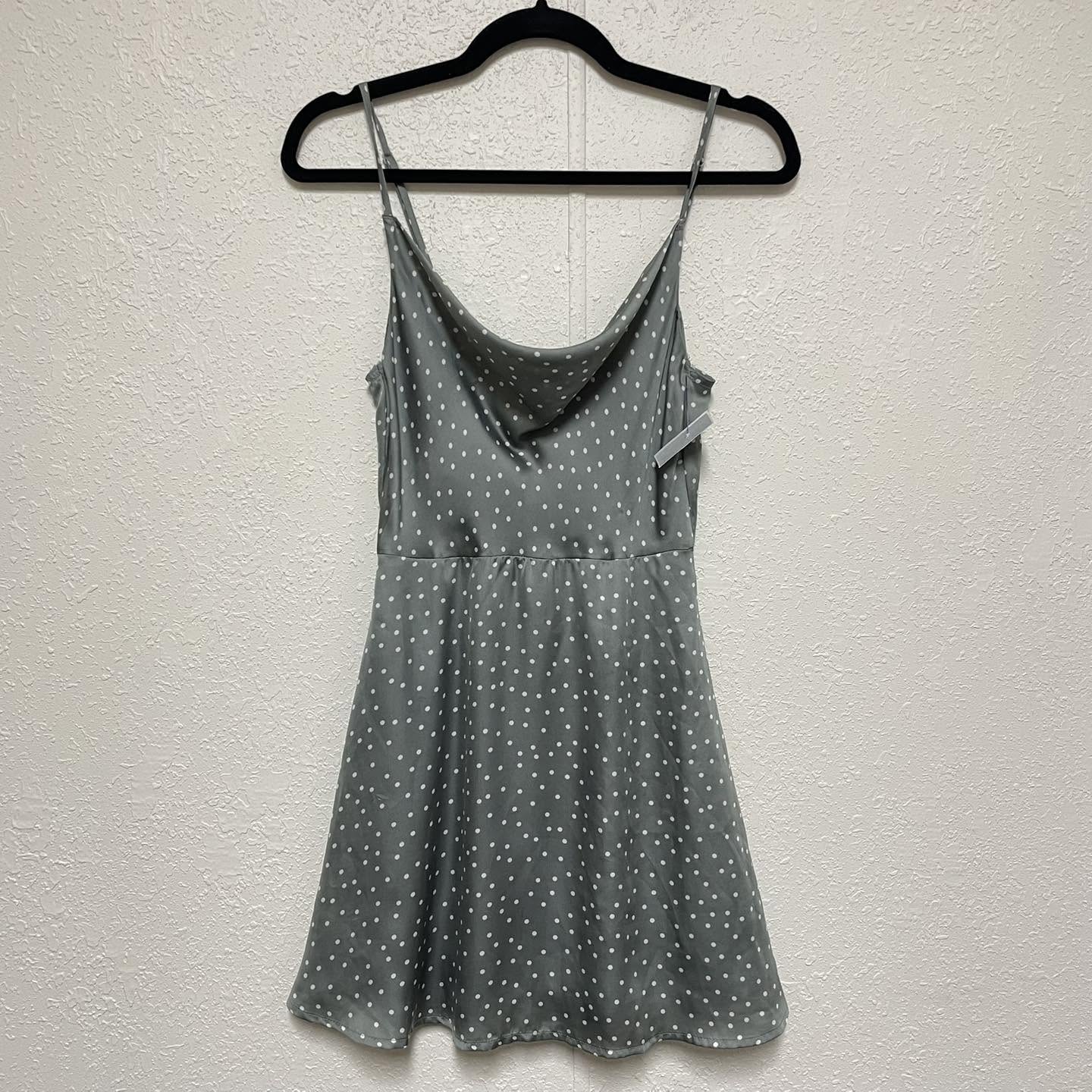 Dresses Lulus Size XS