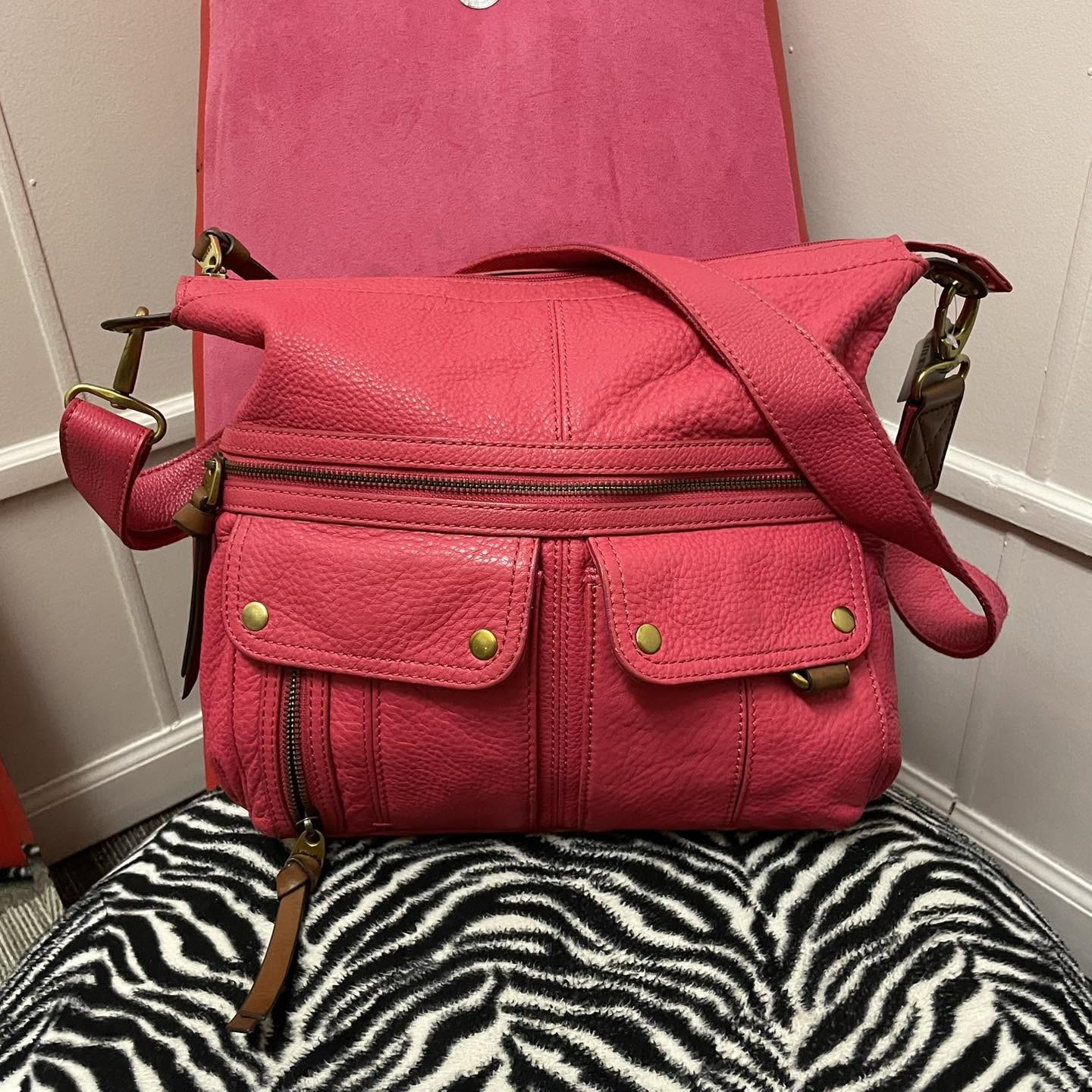 Crossbody Fossil