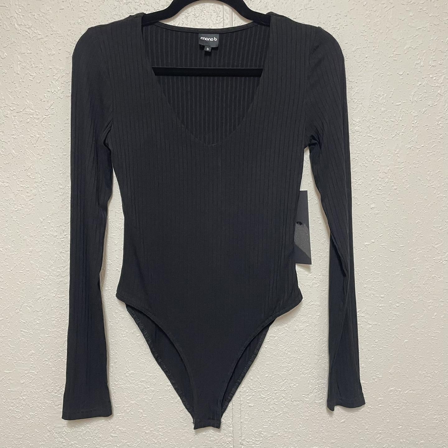 Bodysuit mono b Size Small