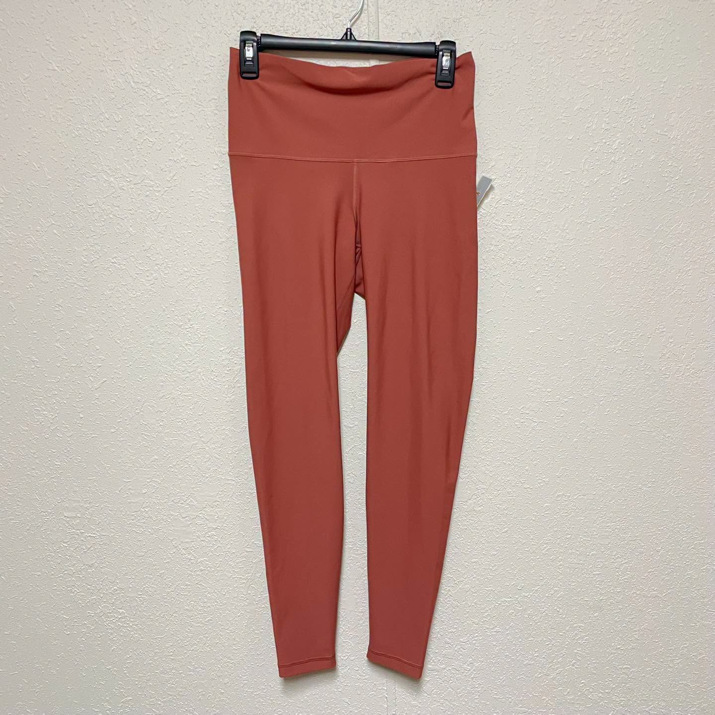 Activewear Old Navy Size Medium
