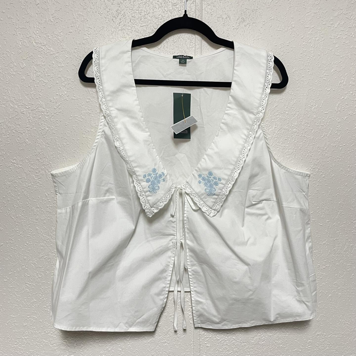 Top wild fable Size 1x
