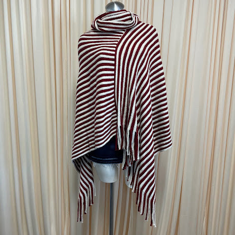 Poncho . Size One Size