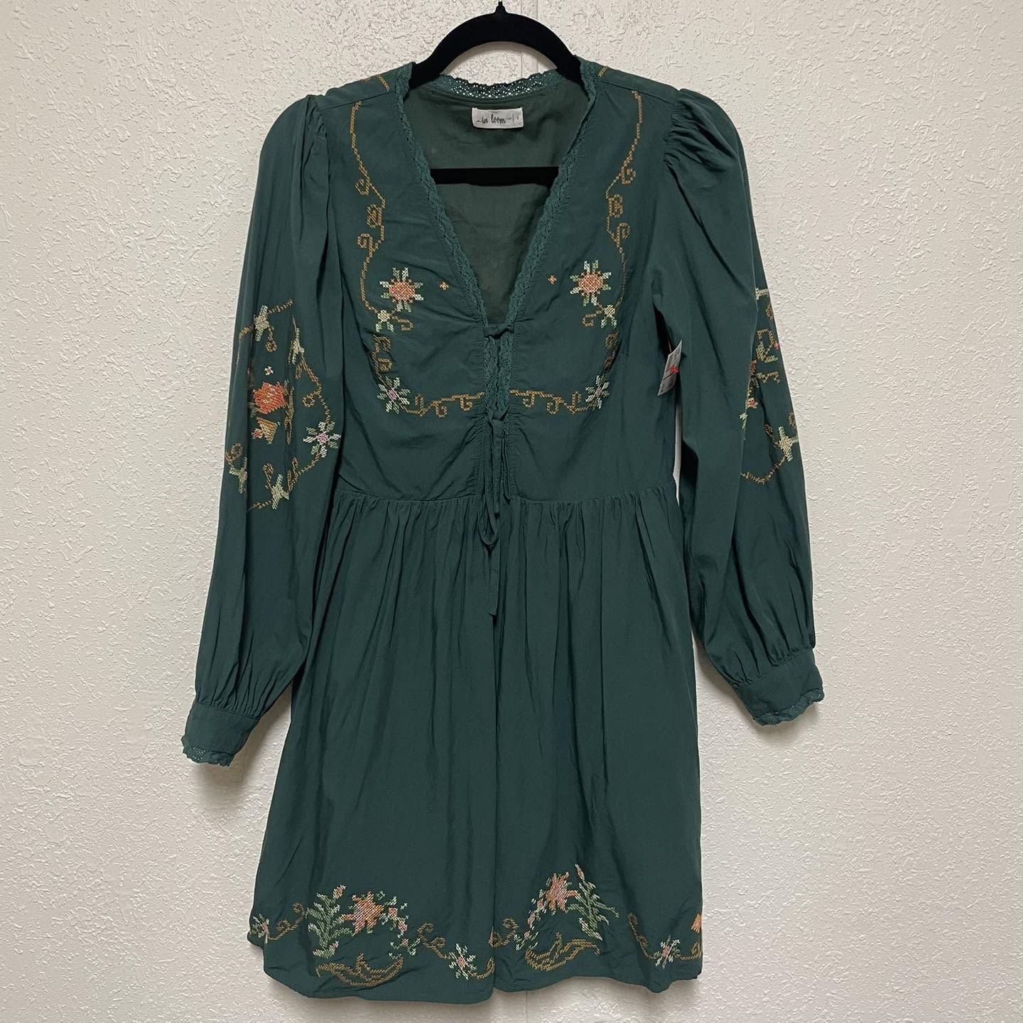 Dresses in loom Size Small