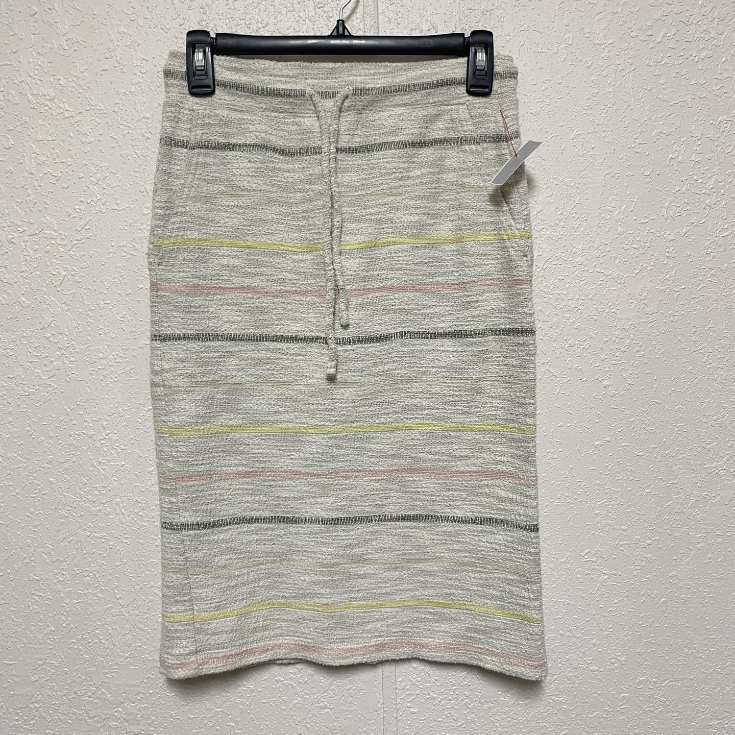 Skirts Loft Size XS