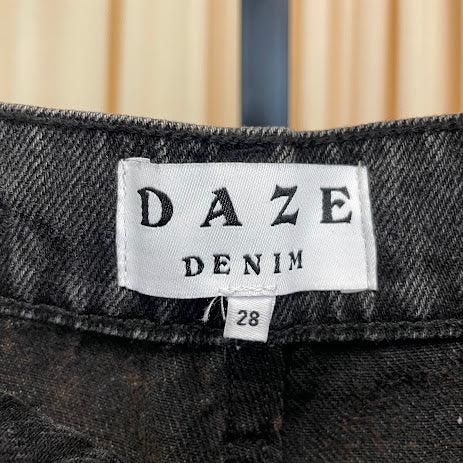 Jeans DAZE Size 28