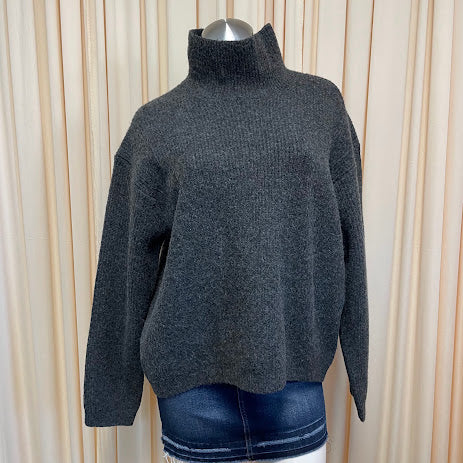 Sweaters Charlotte Avery Size Medium