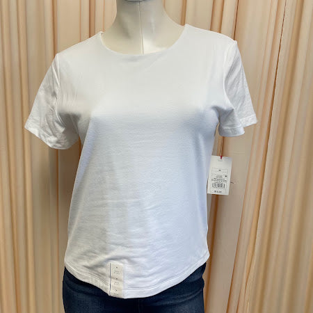Top a new day Size Medium