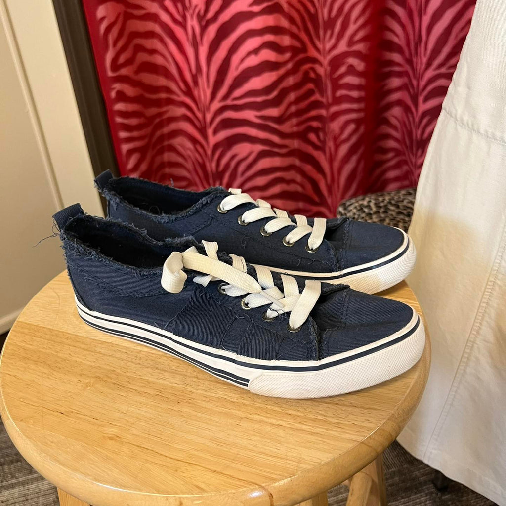 Sneakers Outwoods Size 8