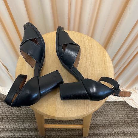 Heels Clarks Size 7.5