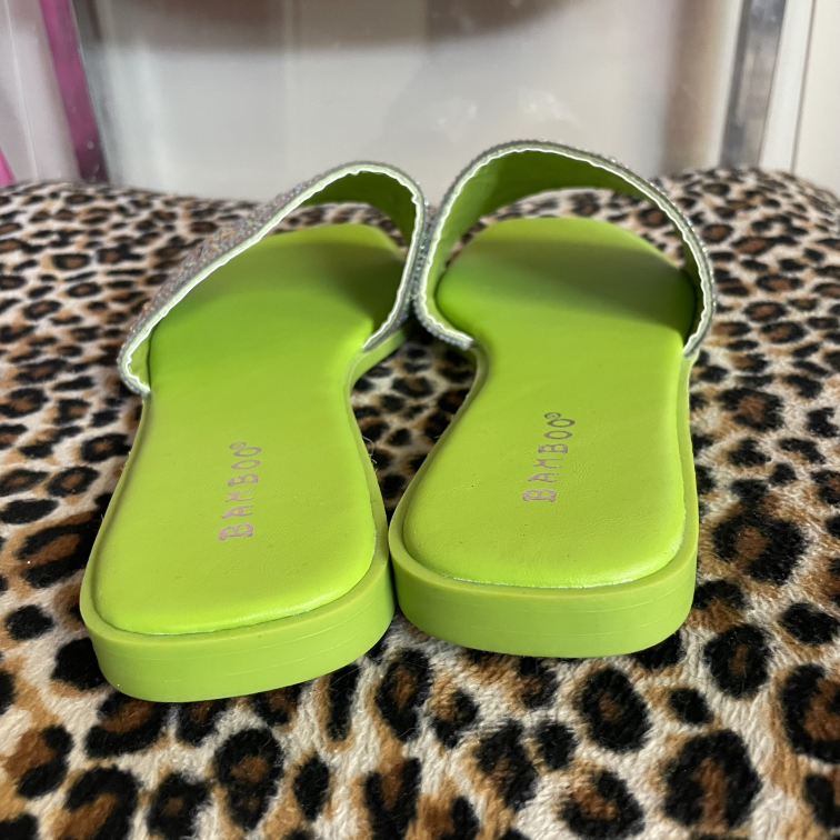 Sandals Bamboo Size 7.5