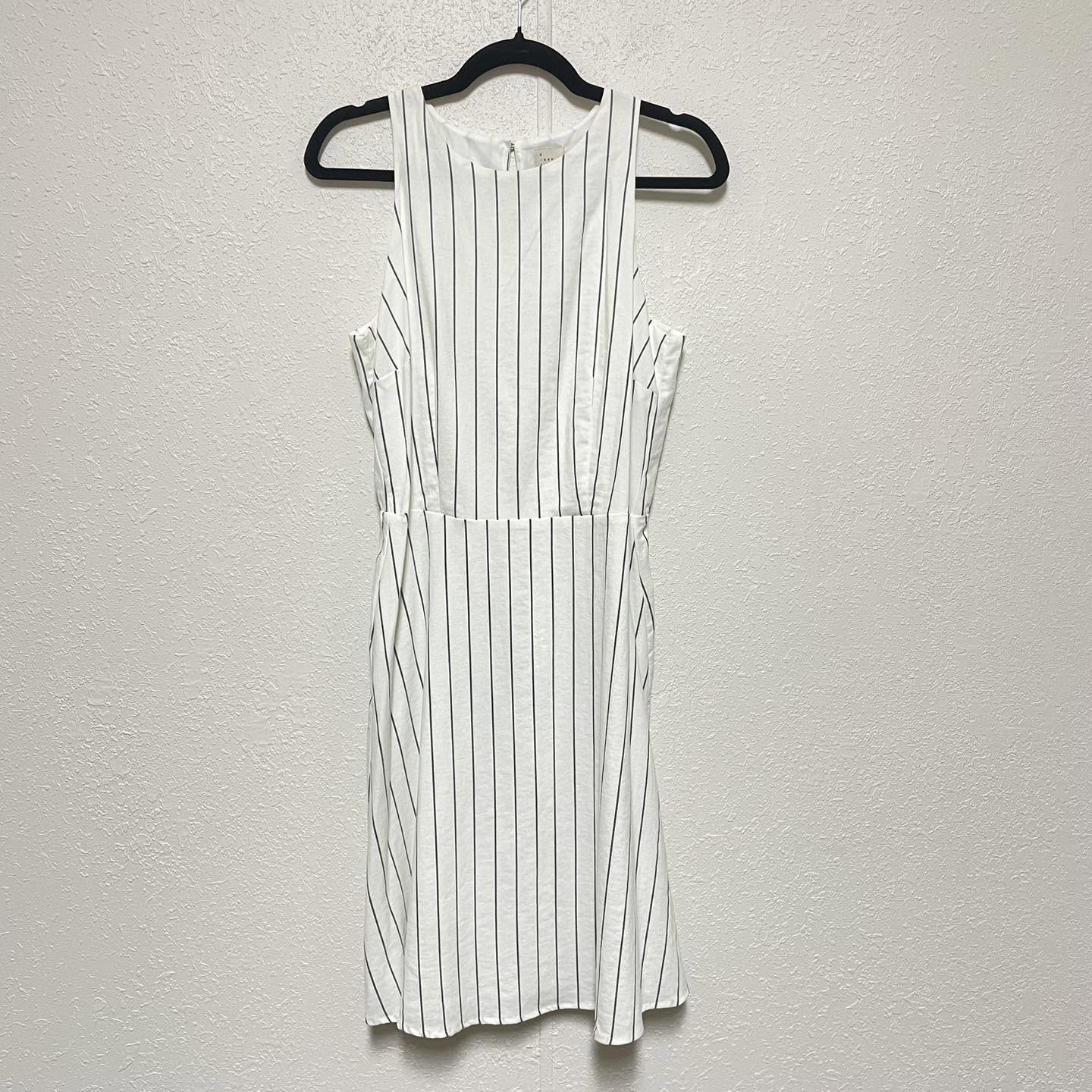Dresses a new day Size Medium