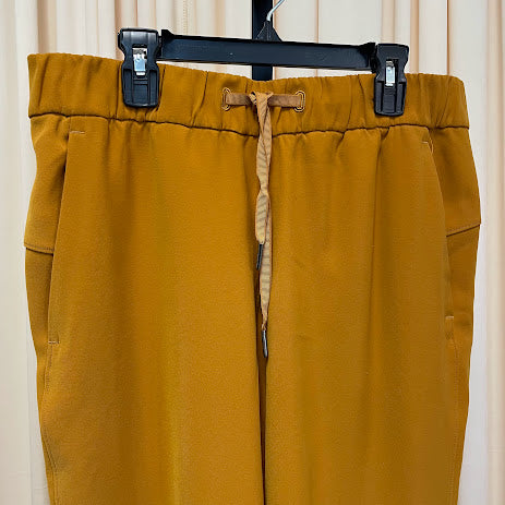 Activewear Lululemon Size 8