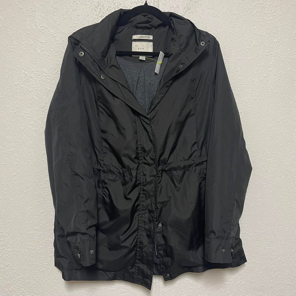 Jackets a new day Size Large