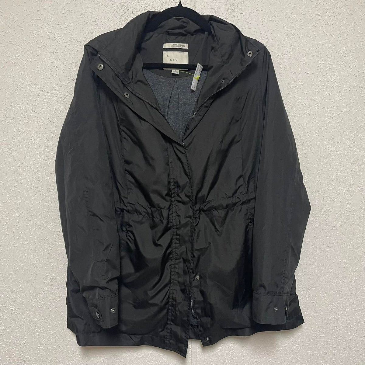 Jackets a new day Size Large