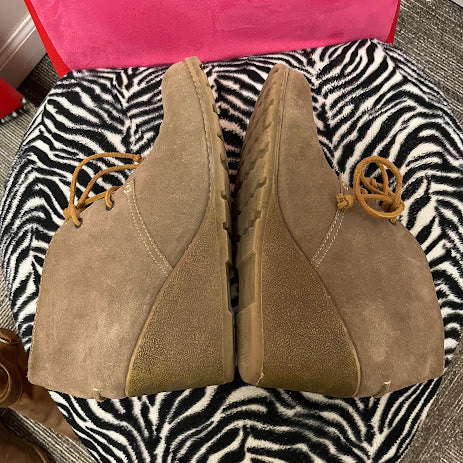Booties Sperry Size 10