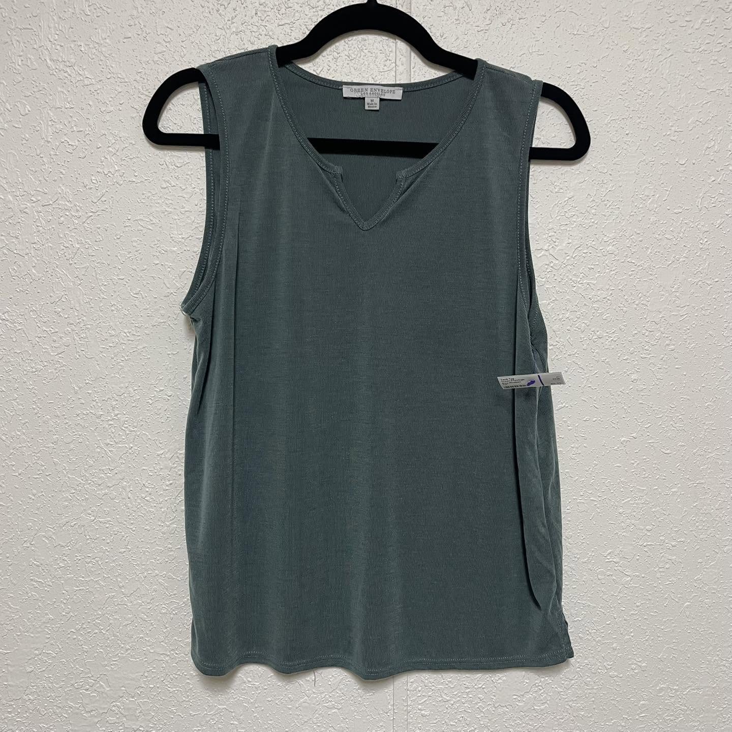 Tank Top Green Envelope Size Medium