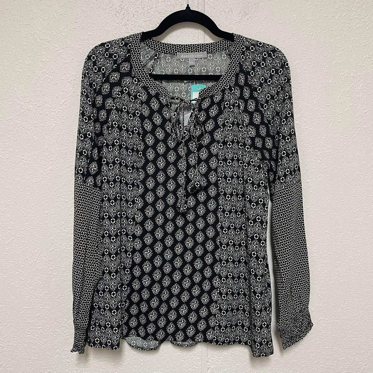 Top danielrainn Size Medium