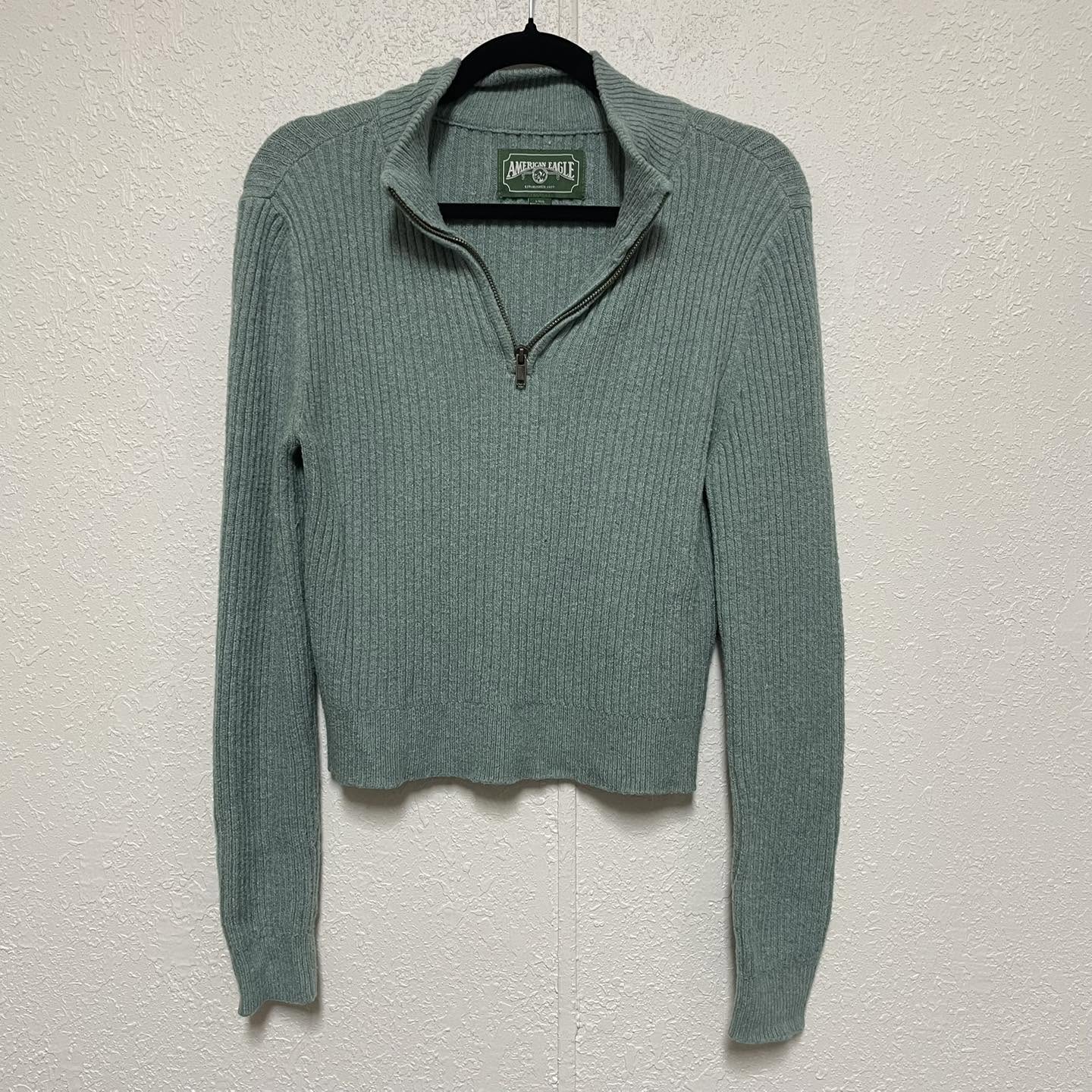 Sweaters American Eagle Size Large