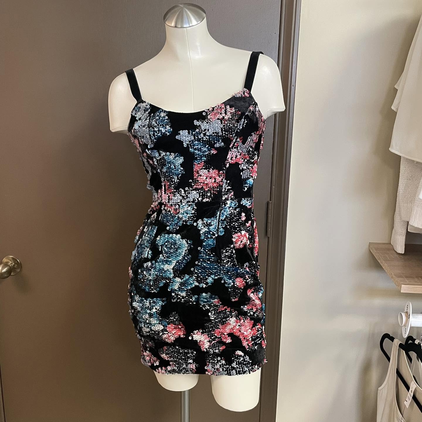 Dresses Dress The Population Size XXS