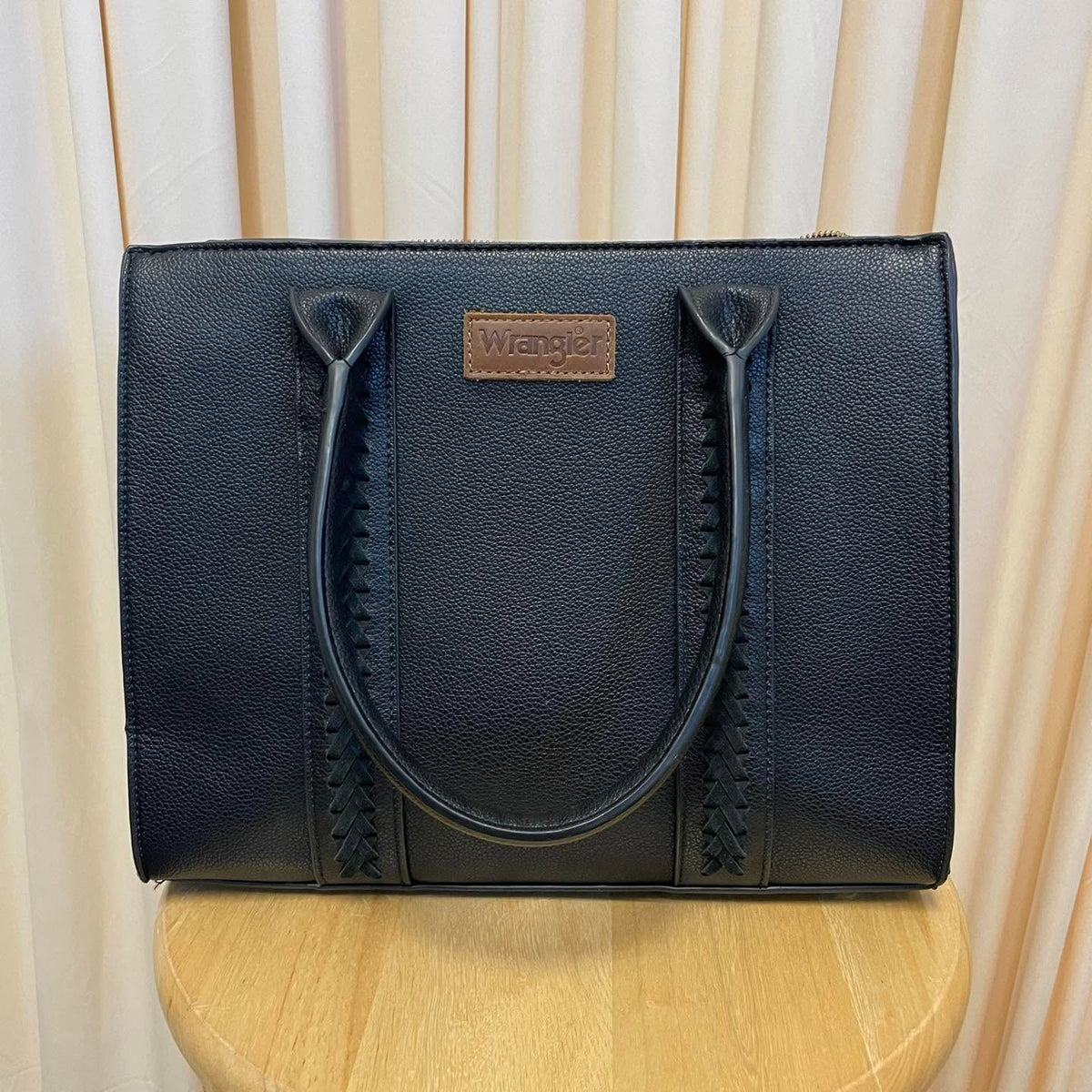 Crossbody Wrangler