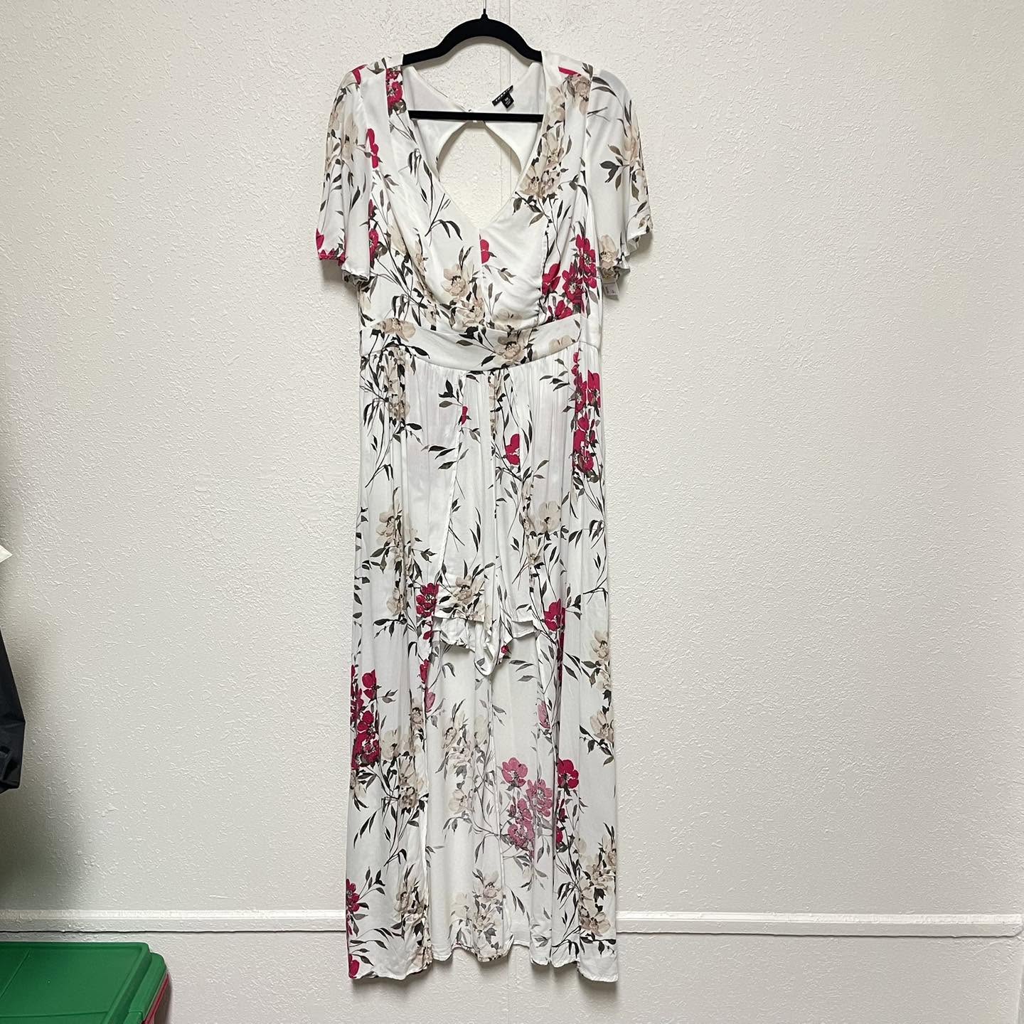 Romper Torrid Size 10