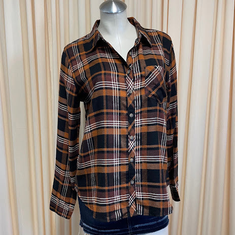 Flannel Maurices Size Medium