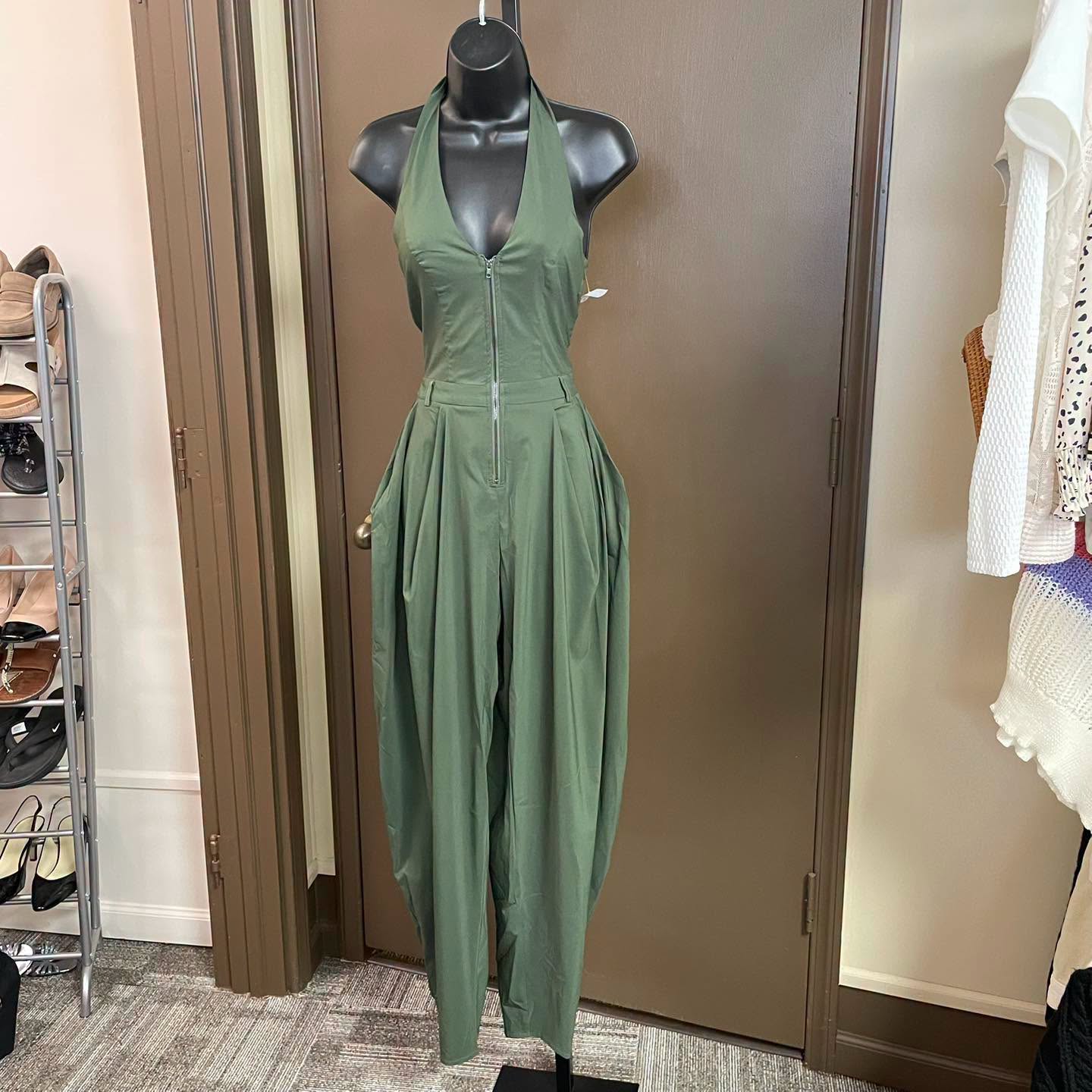 Jumpsuit Fashion Nova Size XS