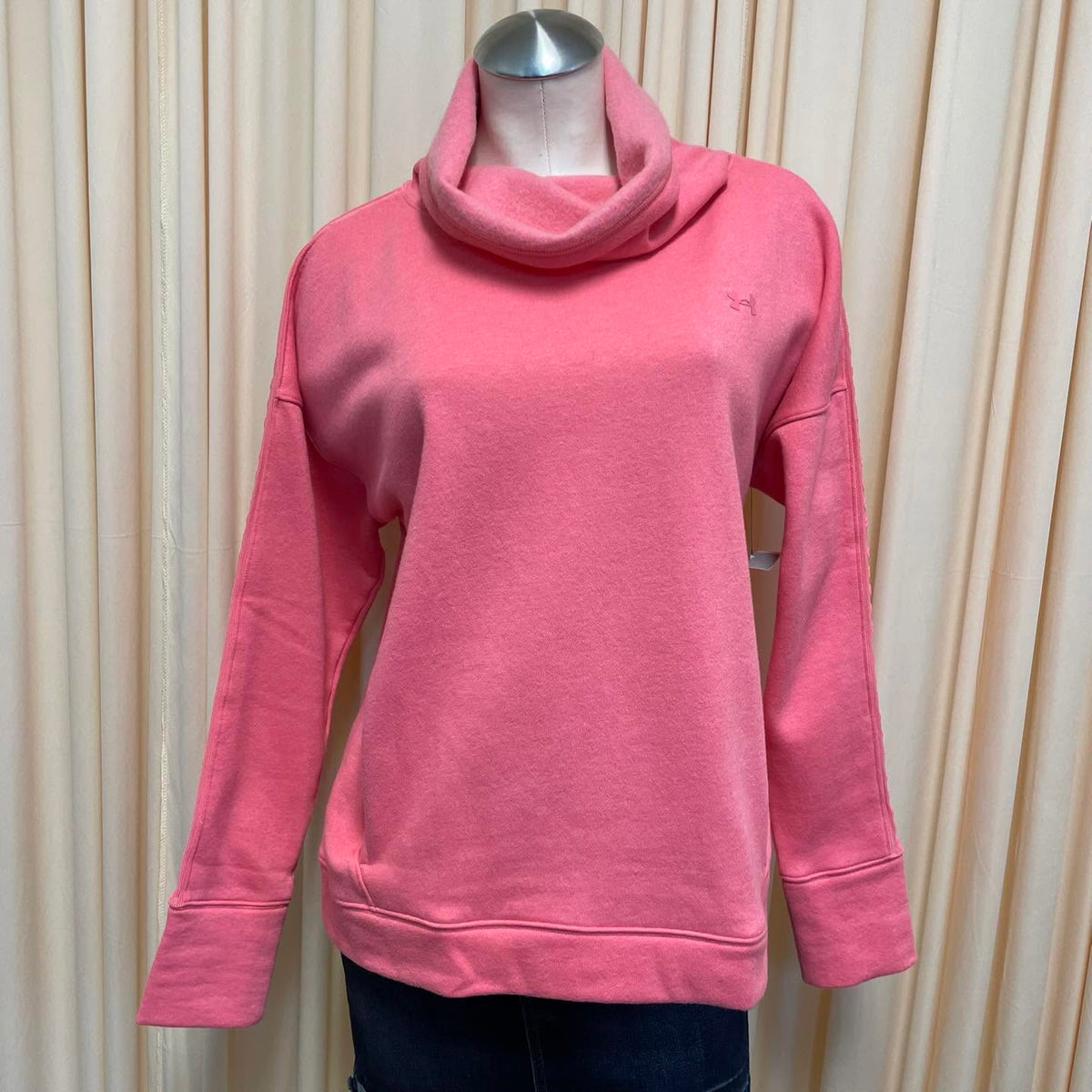 Activewear Under Armour Size Large