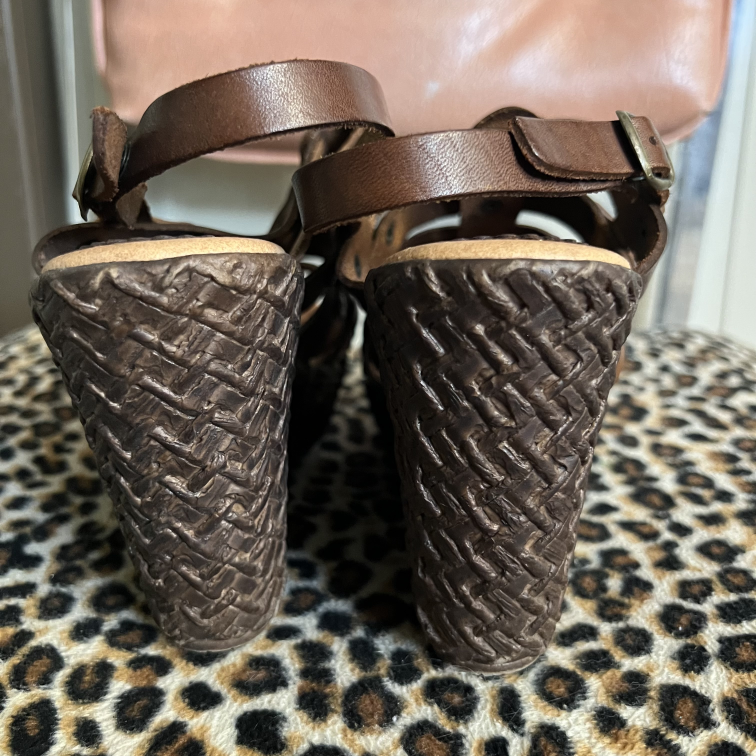 Heels B & B Greek Leather Shoes Size 10