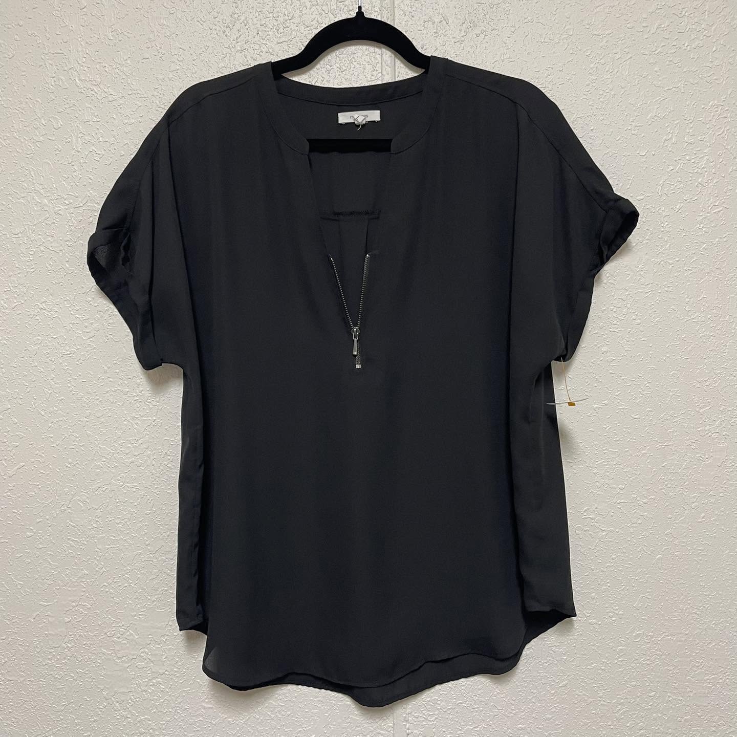 Top Maurices Size Large